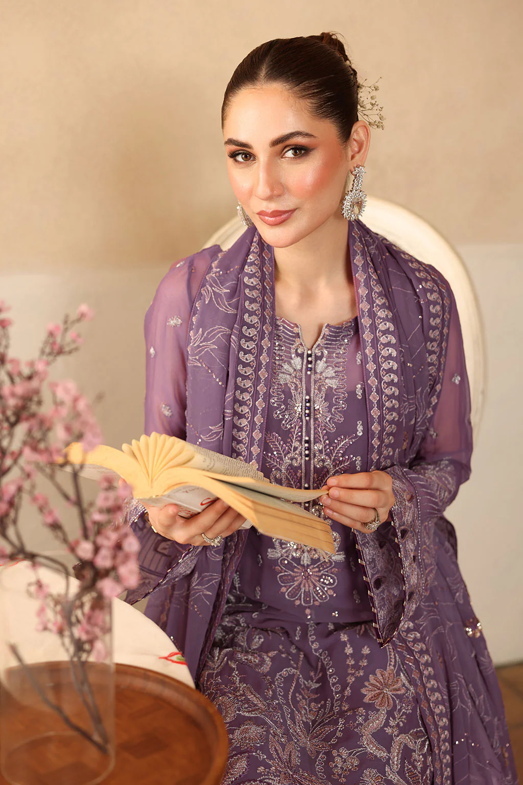 sonehri-resized-40 Premium Chiffon Heavy Embroidery 3PC - Image 1